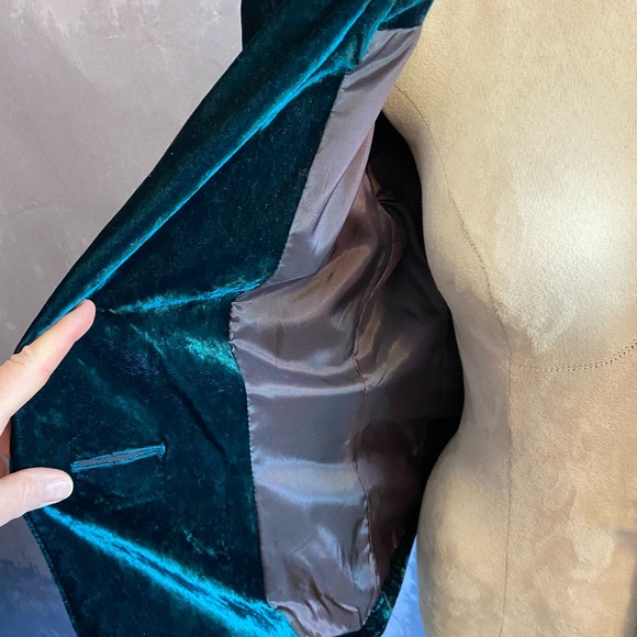 Double D Ranchwear - Picture 10 of 14